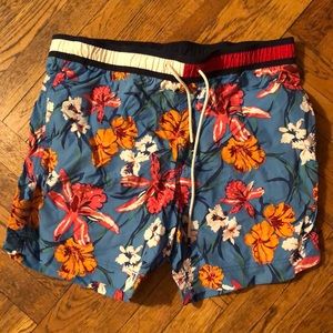 Tommy Hilfiger Men’s Large Floral Swim Trunks